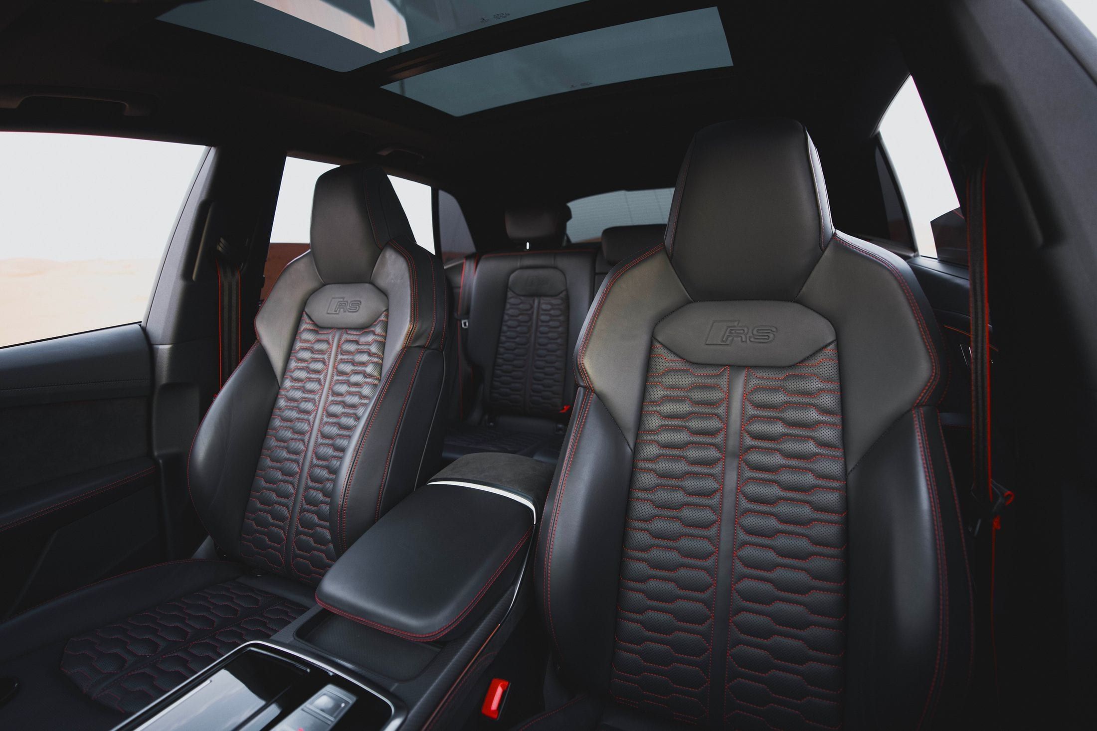 Audi RS6 — Asientos baquet — Audi RS6 Avant Performance (2024)
